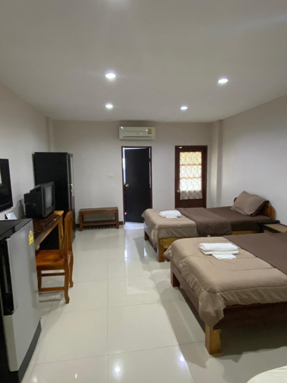 Klang Muang River Home ペッチャブーン エクステリア 写真