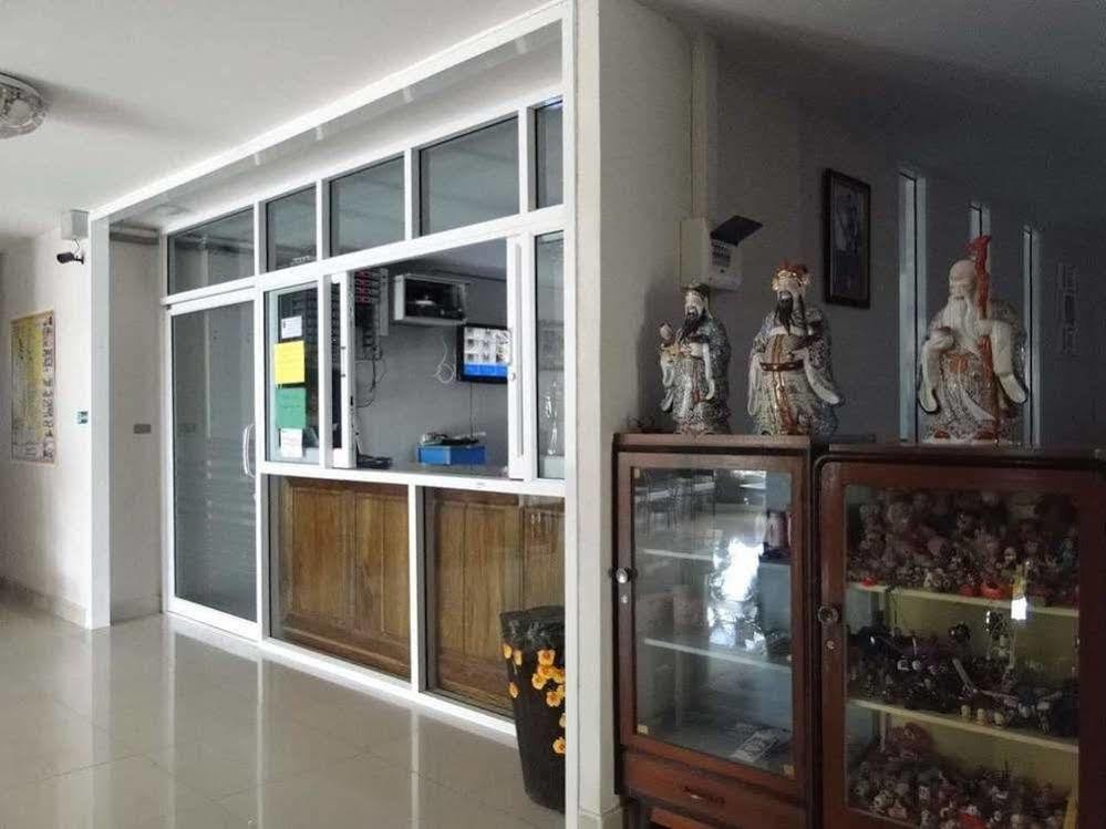 Klang Muang River Home ペッチャブーン エクステリア 写真
